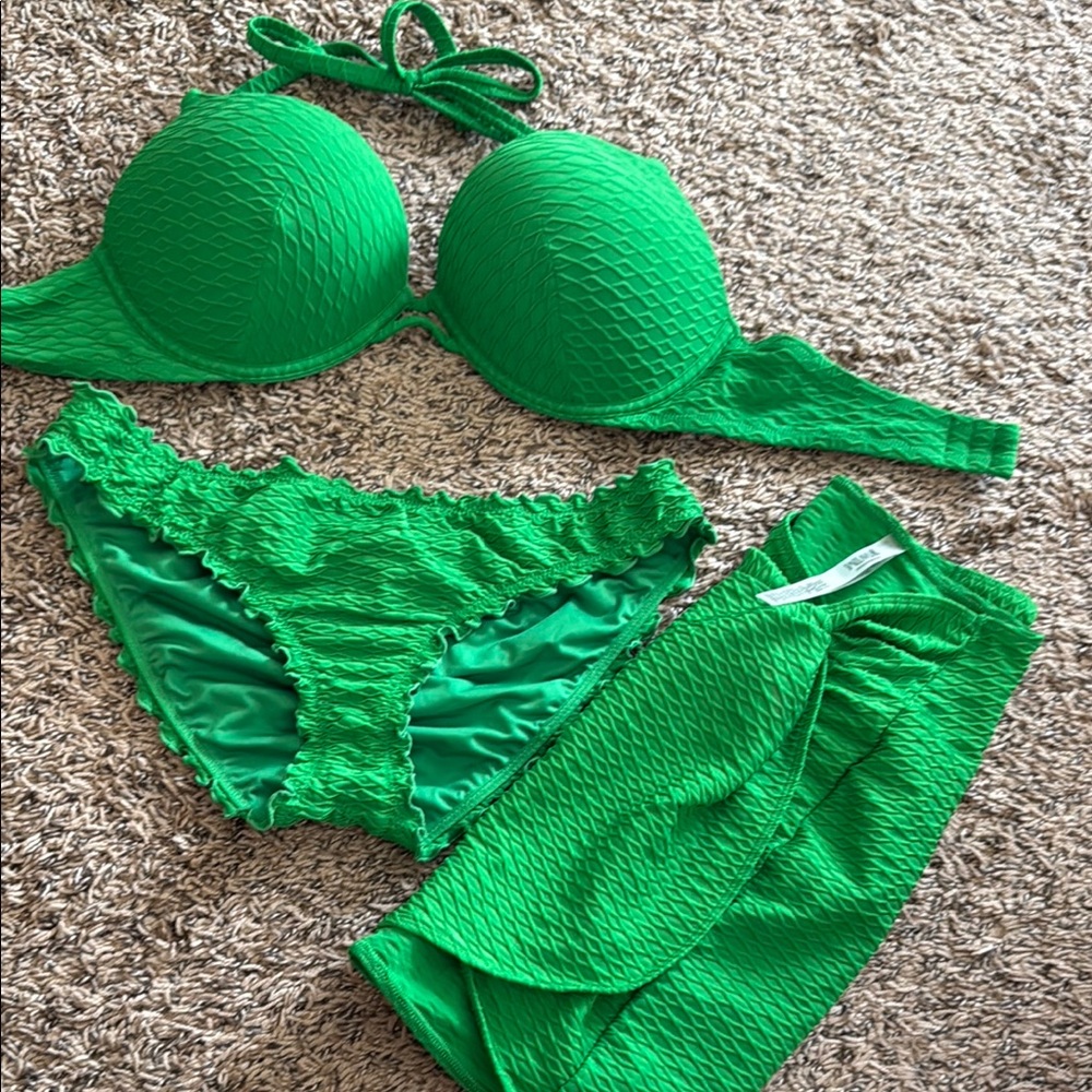 Victoria's Secret Emerald Bikini Set